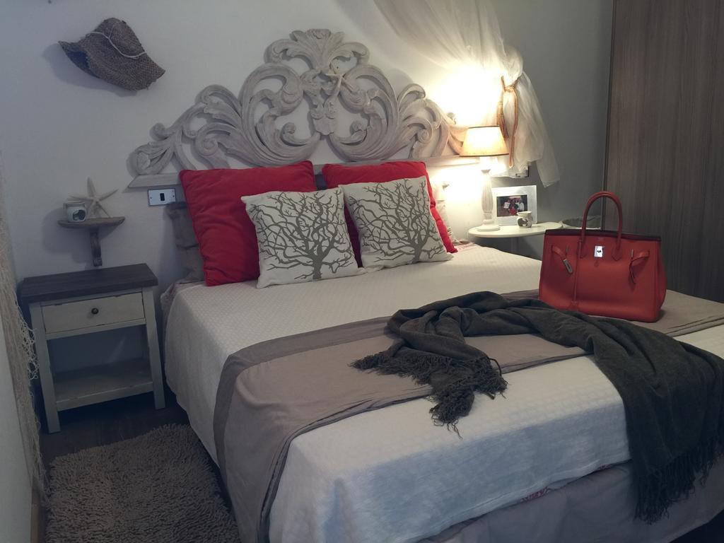 Smeralda Residenza Di Charme Марина ди Портиско Стая снимка